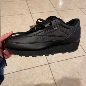 Reebok Men's Classic Black Sneakers